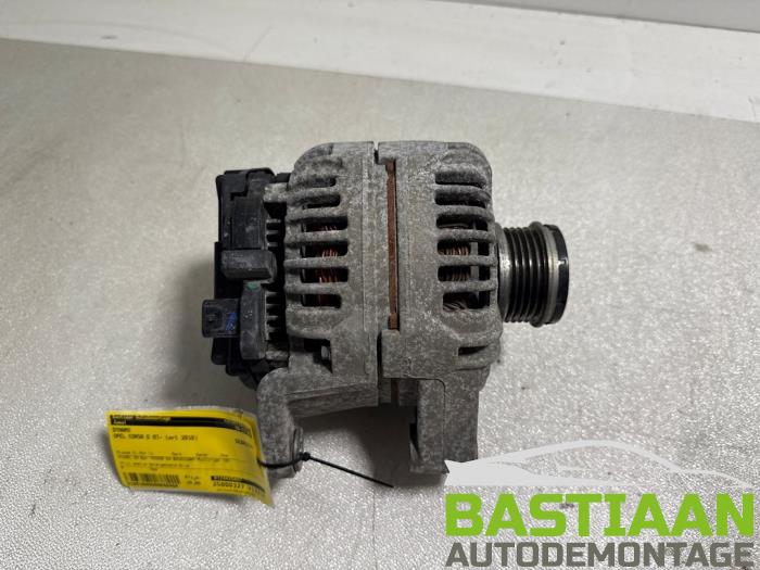 Gebrauchte Dynamo Opel Corsa D 1.4 16V LPG Preis € 39,99 Margenregelung angeboten von Bastiaan Autodemontage