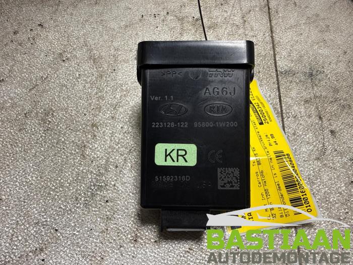 Begagnade Däcktrycksmodul Kia Rio III (UB) 1.2 CVVT 16V Pris € 44,99 Marginaltabell erbjuds av Bastiaan Autodemontage