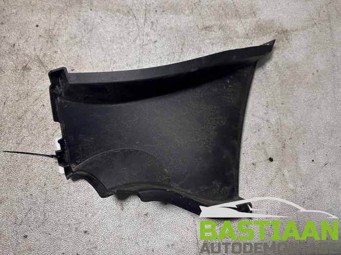 Begagnade Lufttratt Hyundai i10 1.0 12V Pris € 19,97 Marginaltabell erbjuds av Bastiaan Autodemontage