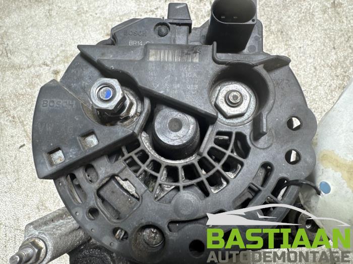 Dynamo d'un Volkswagen Passat Variant (365) 1.4 TSI 16V 2011