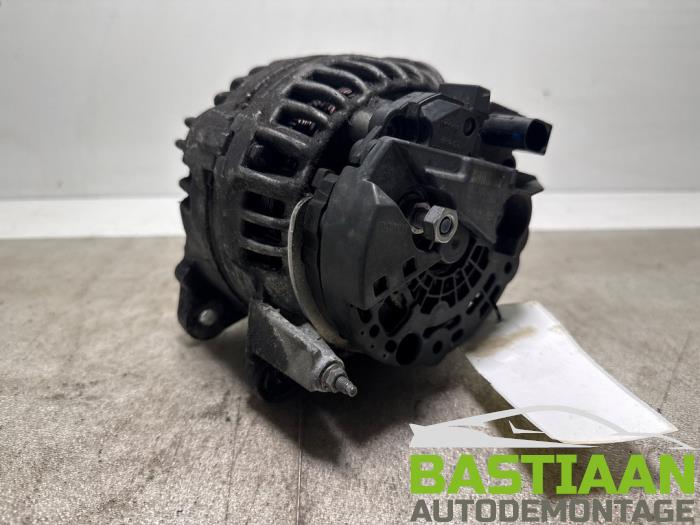 Dynamo d'un Volkswagen Passat Variant (365) 1.4 TSI 16V 2011