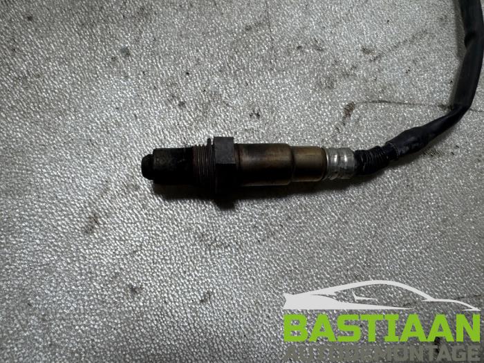 Lambda probe from a Volkswagen Passat Variant (365) 1.4 TSI 16V 2011