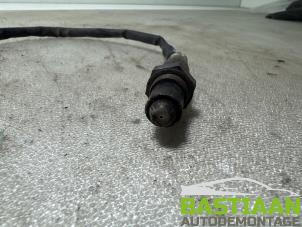 Lambda probe from a Volkswagen Passat Variant (365) 1.4 TSI 16V 2011