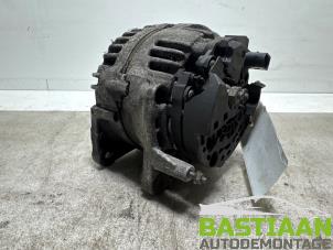 Dynamo från en Seat Ibiza IV (6J5) 1.6 16V 2008