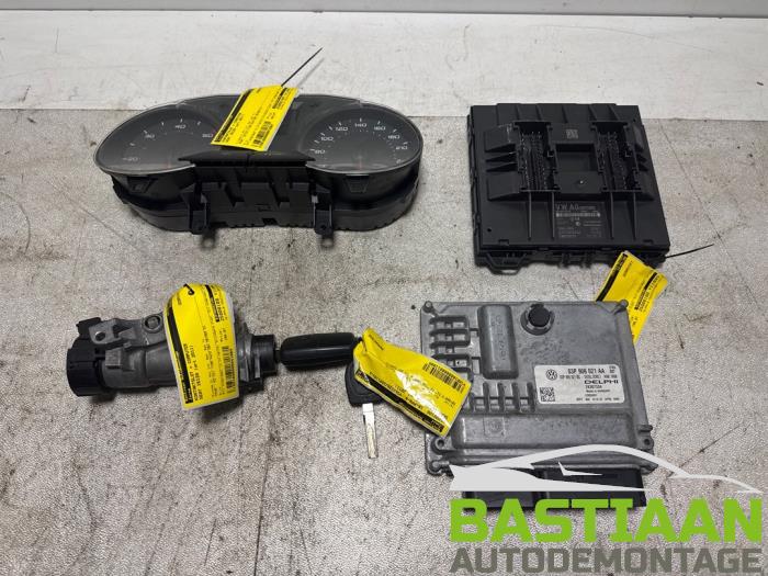 Used Ignition lock + computer Seat Ibiza ST (6J8) 1.2 TDI Ecomotive Price € 199,97 Margin scheme offered by Bastiaan Autodemontage
