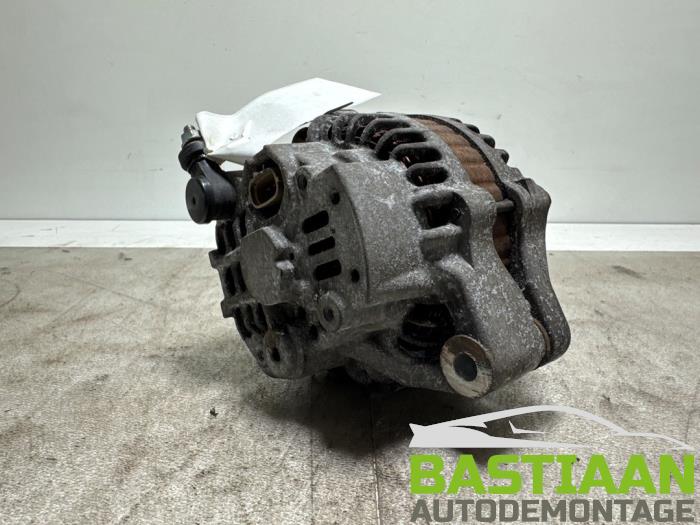 Dynamo van een Opel Agila (B) 1.0 12V 2008