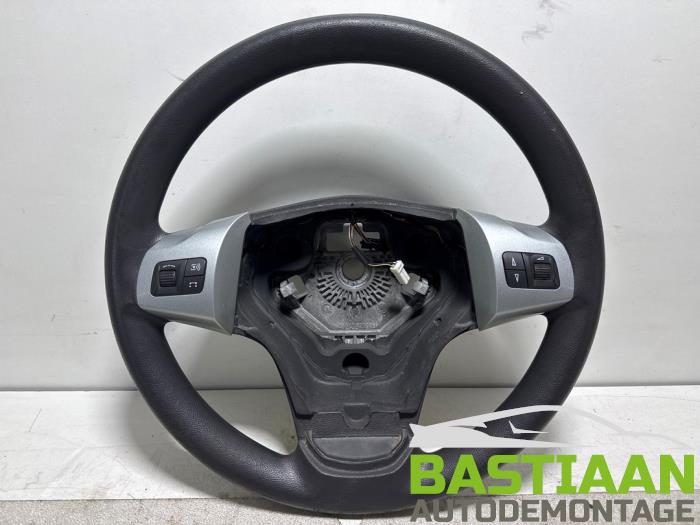 Begagnade Ratt Opel Corsa D 1.2 16V Pris € 44,97 Marginaltabell erbjuds av Bastiaan Autodemontage