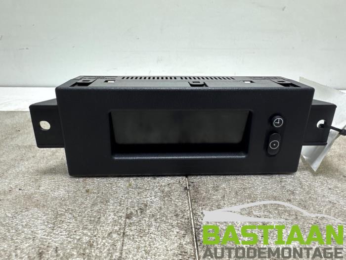 Begagnade Innerdisplay Opel Corsa D 1.4 16V Twinport Pris € 24,97 Marginaltabell erbjuds av Bastiaan Autodemontage