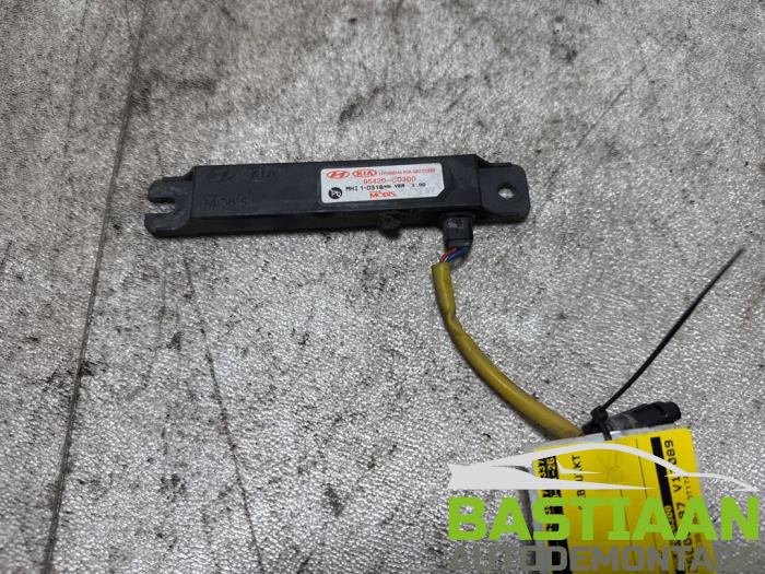 Używane Keyless Entry-Antena Kia Stinger (CK) 2.2 CRDi 16V Cena € 29,97 Procedura marży oferowane przez Bastiaan Autodemontage
