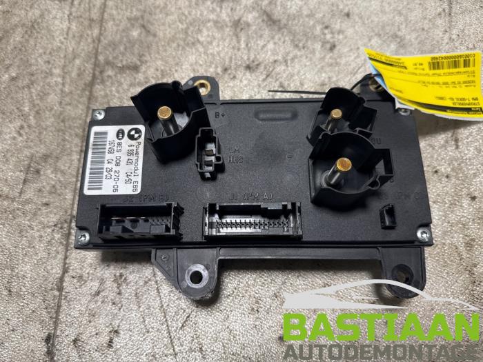 Gebrauchte Stromverteiler BMW 7 serie (E65/E66/E67) 735i,Li 3.6 V8 32V Preis € 49,97 Margenregelung angeboten von Bastiaan Autodemontage