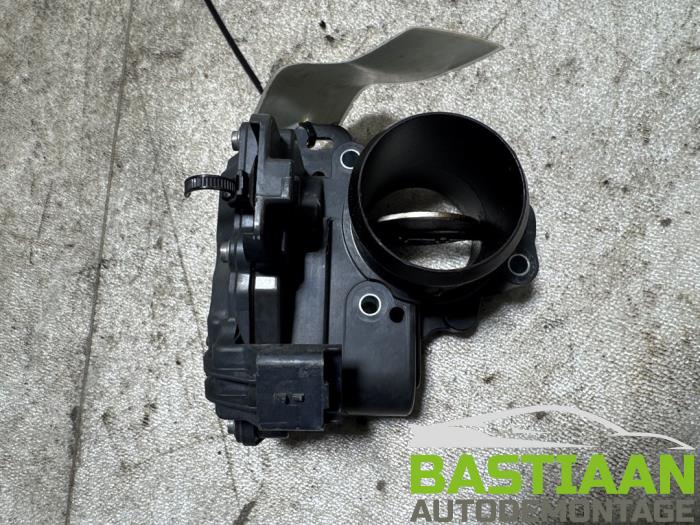 Gebrauchte Drosselklappengehäuse Ford Kuga II (DM2) 2.0 TDCi 16V 180 4x4 Preis € 49,97 Margenregelung angeboten von Bastiaan Autodemontage