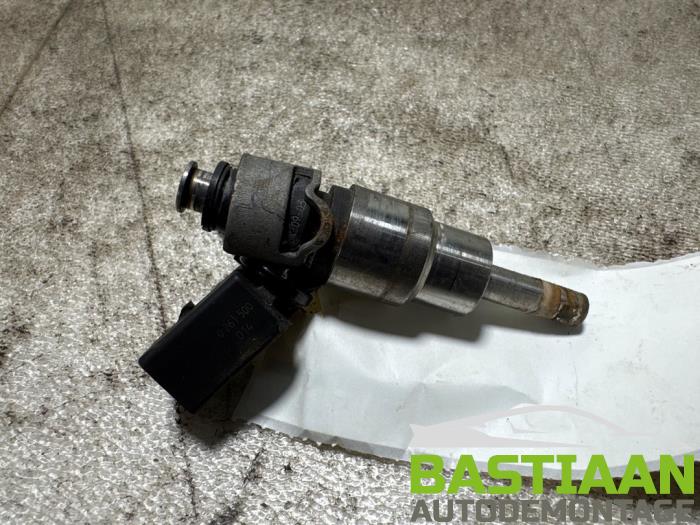 Fuel injector