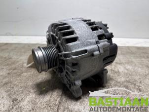 Dynamo från en Skoda Fabia III Combi (NJ5) 1.0 TSI 12V 2020