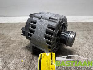 Dynamo från en Skoda Fabia III Combi (NJ5) 1.0 TSI 12V 2020