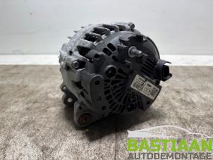 Dynamo från en Skoda Fabia III Combi (NJ5) 1.0 TSI 12V 2020