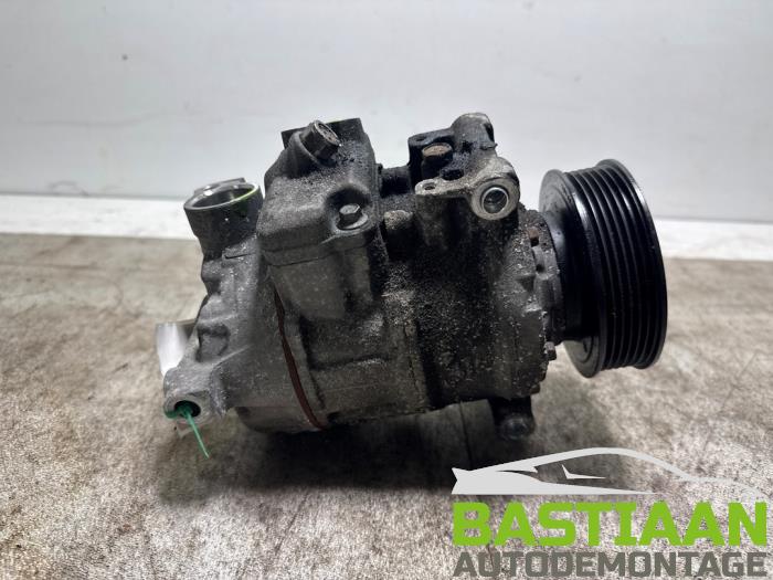 Usagé Compresseur de clim Audi A4 Avant (B8) 1.8 TFSI 16V Prix € 94,97 Règlement à la marge proposé par Bastiaan Autodemontage