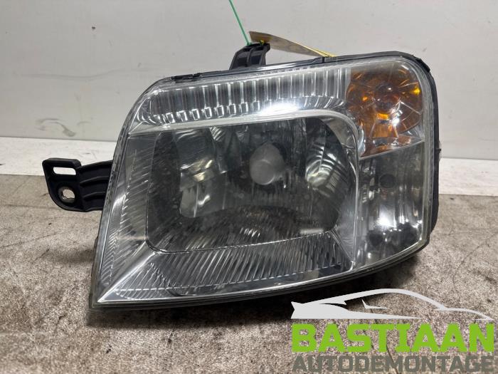 Używane Reflektor lewy Fiat Panda (169) 1.2, Classic Cena € 39,97 Procedura marży oferowane przez Bastiaan Autodemontage