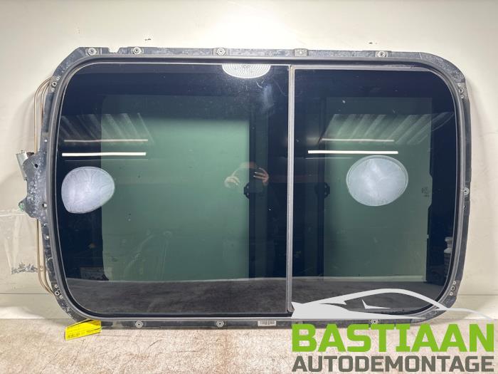 Używane Dach panoramiczny BMW Mini (R50/53) 1.6 16V Cooper Cena € 299,97 Procedura marży oferowane przez Bastiaan Autodemontage