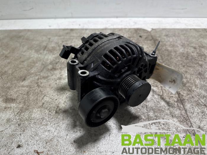Begagnade Dynamo BMW 3 serie (E46/4) 316i 16V Pris € 74,97 Marginaltabell erbjuds av Bastiaan Autodemontage