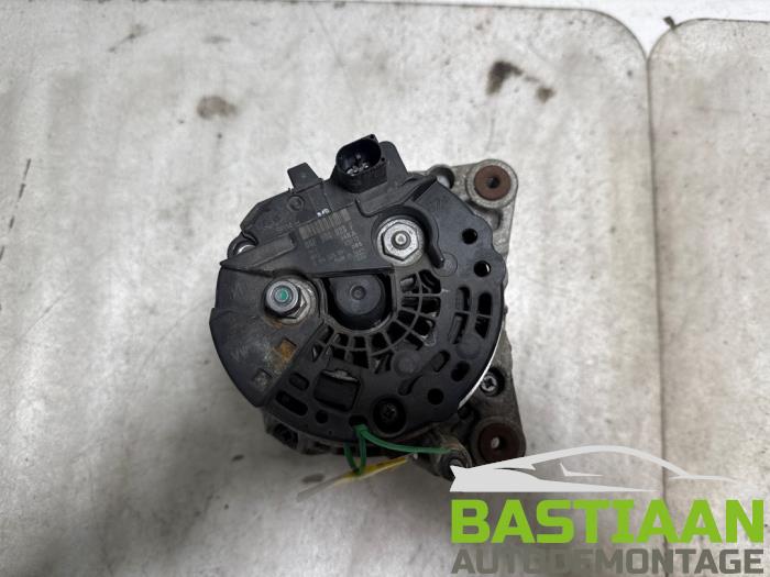 Used Dynamo Volkswagen Caddy III (2KA,2KH,2CA,2CH) 1.6 TDI 16V Price € 34,97 Margin scheme offered by Bastiaan Autodemontage