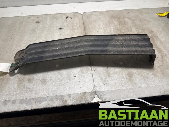 Begagnade Reservhjulsmekanism Volkswagen Caddy III (2KA,2KH,2CA,2CH) 1.6 TDI 16V Pris € 34,97 Marginaltabell erbjuds av Bastiaan Autodemontage