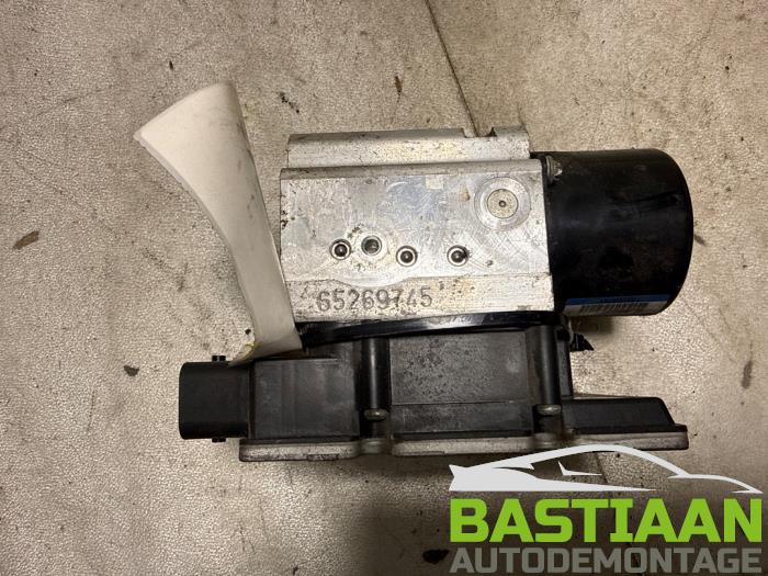 Begagnade ABS-pump Fiat Croma (194) 2.2 MPI 16V Pris € 124,97 Marginaltabell erbjuds av Bastiaan Autodemontage
