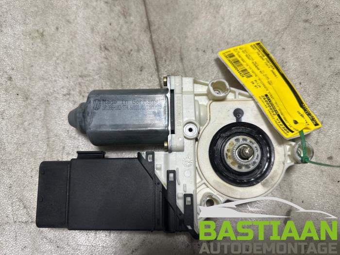 Usados Motor de ventanilla de puerta Seat Toledo (1M2) 1.8 20V Precio € 29,97 Norma de margen ofrecido por Bastiaan Autodemontage