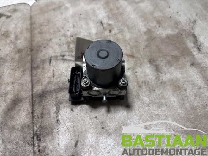 Begagnade ABS-pump Citroen Jumpy (G9) 1.6 HDI Pris € 149,97 Marginaltabell erbjuds av Bastiaan Autodemontage