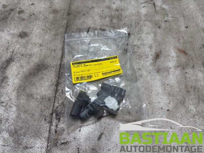 Gebrauchte PDC Sensor Set Citroen C4 Grand Picasso (3A) 2.0 Blue HDI 150 Preis € 49,97 Margenregelung angeboten von Bastiaan Autodemontage