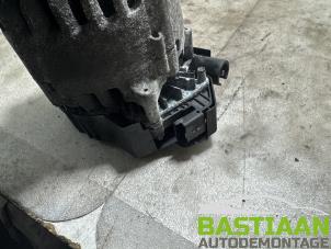 Dynamo van een Citroën C4 Grand Picasso (3A) 2.0 Blue HDI 150 2016