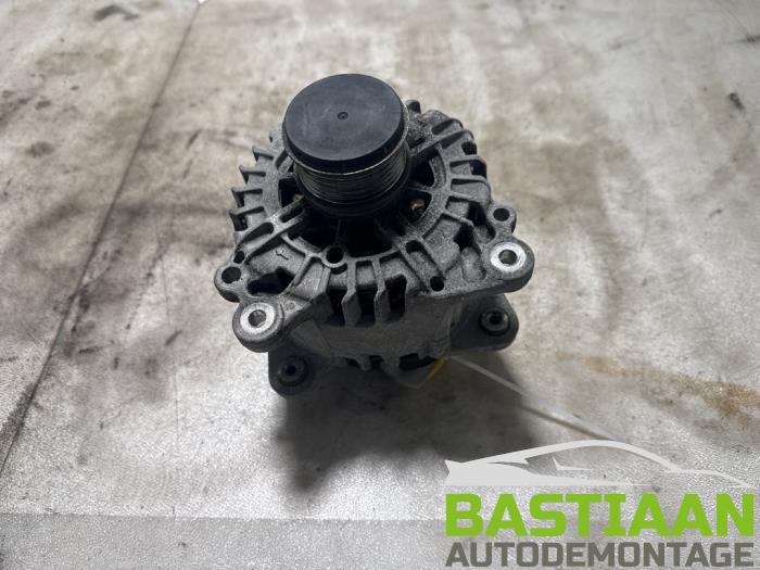 Begagnade Dynamo Skoda Fabia II Combi 1.2 TDI 12V Greenline Pris € 49,97 Marginaltabell erbjuds av Bastiaan Autodemontage