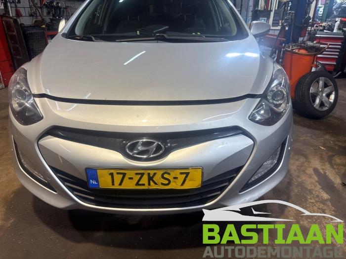 Usagé Bloc avant complète Hyundai i30 Wagon (GDHF5) 1.6 CRDi 16V VGT Prix € 1.499,97 Règlement à la marge proposé par Bastiaan Autodemontage