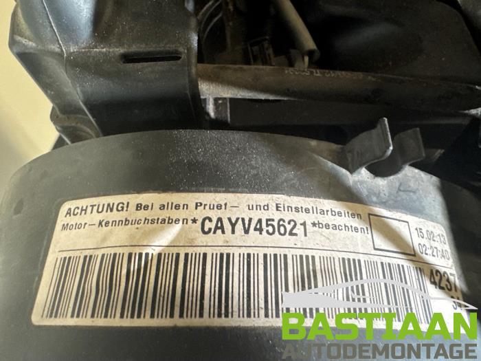 Używane Silnik Volkswagen Caddy III (2KA,2KH,2CA,2CH) 1.6 TDI 16V Cena na żądanie oferowane przez Bastiaan Autodemontage