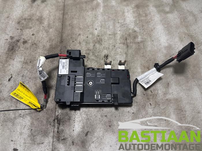 Used Start/Stop computer Volvo V70 (BW) 2.0 D3 20V Price € 39,97 Margin scheme offered by Bastiaan Autodemontage