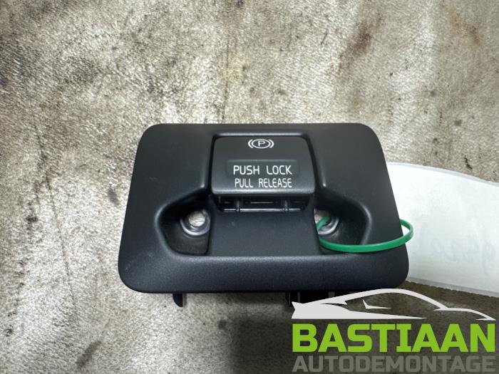 Gebrauchte Handbremse Schalter Volvo V70 (BW) 2.0 D3 20V Preis € 22,97 Margenregelung angeboten von Bastiaan Autodemontage