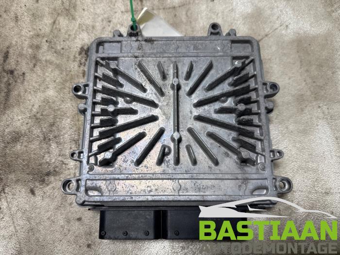 Engine management computer from a Volvo V70 (BW) 2.0 D3 20V 2012