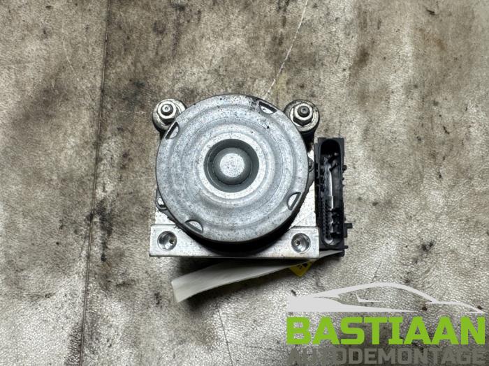Begagnade ABS-pump Citroen C1 1.0 12V Pris € 37,97 Marginaltabell erbjuds av Bastiaan Autodemontage