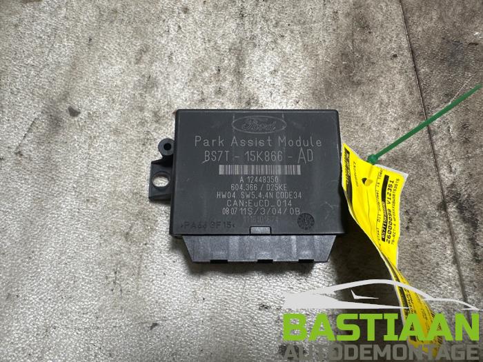 Begagnade PDC-modul Ford S-Max (GBW) 1.6 EcoBoost 16V Pris € 39,97 Marginaltabell erbjuds av Bastiaan Autodemontage