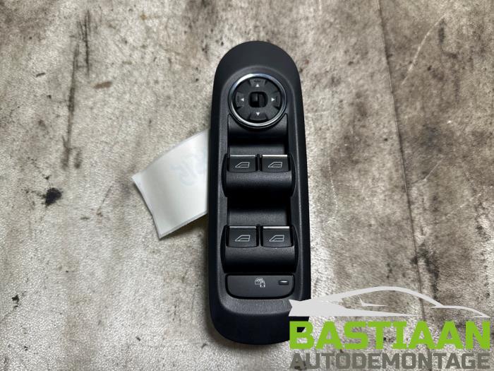Usados Interruptor combinado de ventanillas Ford S-Max (GBW) 1.6 EcoBoost 16V Precio € 19,97 Norma de margen ofrecido por Bastiaan Autodemontage