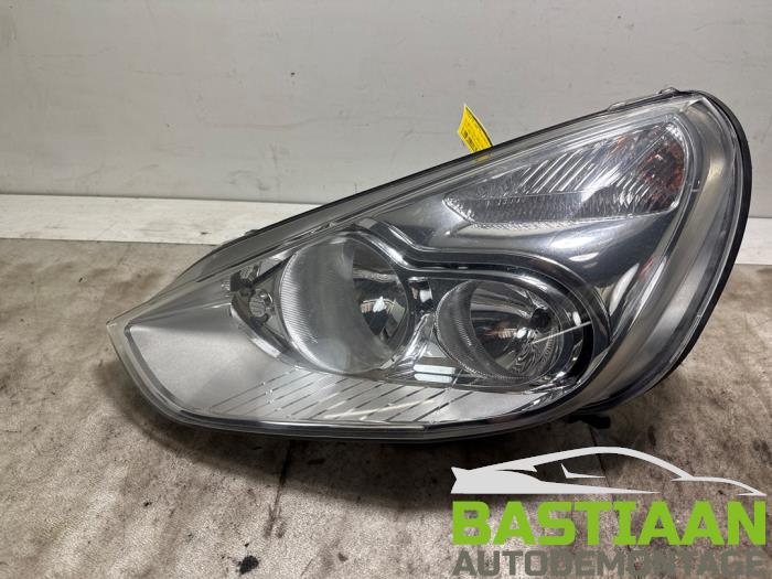 Używane Reflektor lewy Ford S-Max (GBW) 1.6 EcoBoost 16V Cena € 94,97 Procedura marży oferowane przez Bastiaan Autodemontage