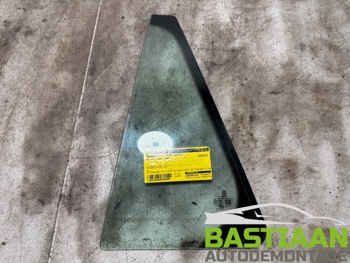 Usados Ventanilla triangular izquierda detrás Volkswagen Golf V Variant (1K5) 1.4 TSI 122 16V Precio € 74,97 Norma de margen ofrecido por Bastiaan Autodemontage