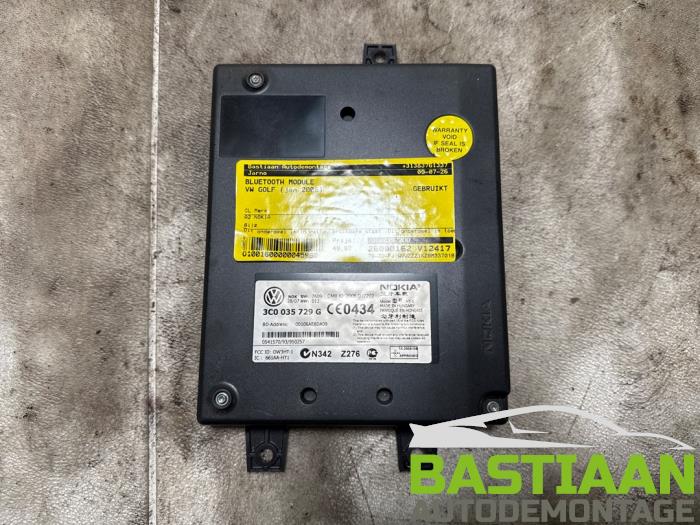 Używane Modul Bluetooth Volkswagen Golf V Variant (1K5) 1.4 TSI 122 16V Cena € 49,97 Procedura marży oferowane przez Bastiaan Autodemontage
