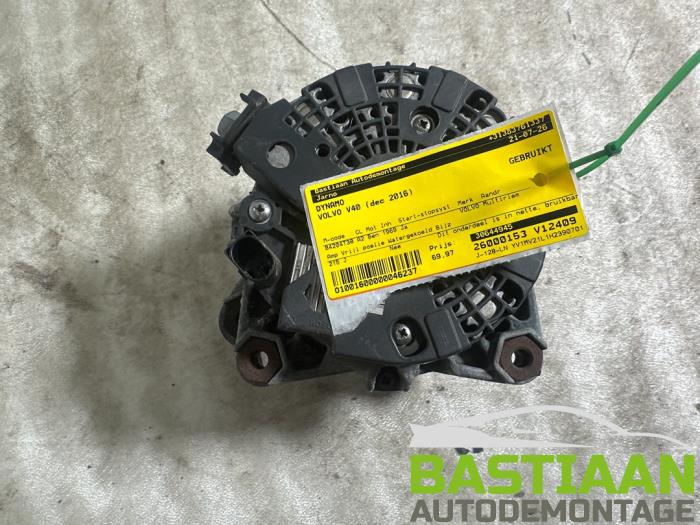 Begagnade Dynamo Volvo V40 (MV) 2.0 T2 16V Pris € 69,97 Marginaltabell erbjuds av Bastiaan Autodemontage