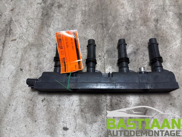 Usagé Bobine Opel Corsa D 1.4 16V Twinport Prix € 49,97 Règlement à la marge proposé par Bastiaan Autodemontage