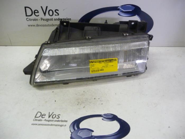 Citroen XM Headlights, left stock | ProxyParts.com