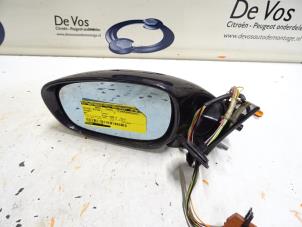 Used Wing mirror, left Peugeot 607 (9D/U) 2.0 HDiF 16V Price € 100,00 Margin scheme offered by De Vos Autodemontagebedrijf