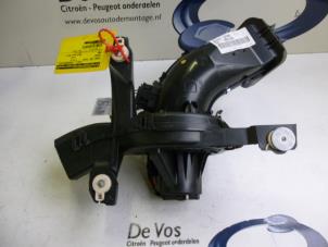 Usados Motor de ventilador de calefactor Peugeot 5008 I (0A/0E) 2.0 HDiF 16V Precio € 55,00 Norma de margen ofrecido por De Vos Autodemontagebedrijf