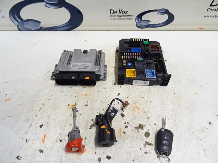 Used Engine management computer Citroen C3 Price € 350,00 Margin scheme offered by De Vos Onderdelen