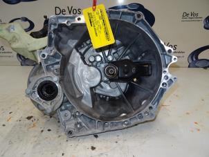 Używane Skrzynia biegów Citroen C3 Cena € 850,00 Procedura marży oferowane przez De Vos Autodemontagebedrijf