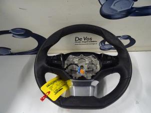 Usagé Volant Peugeot 308 Prix € 100,00 Règlement à la marge proposé par De Vos Autodemontagebedrijf